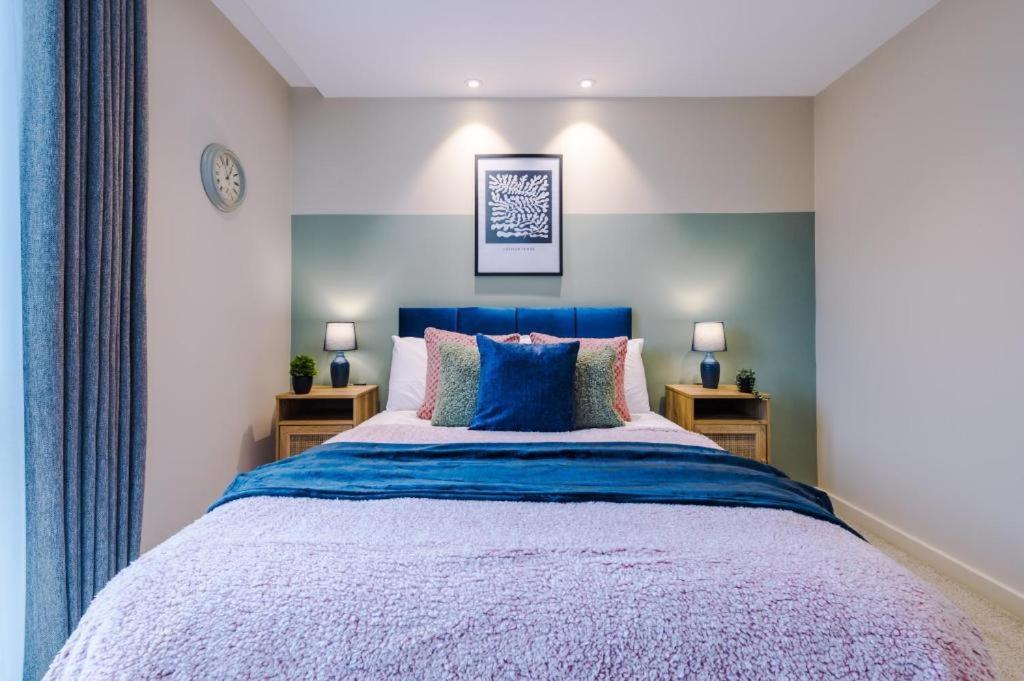 Exquisite Central York Abode Sleeps 6! Bagian luar foto