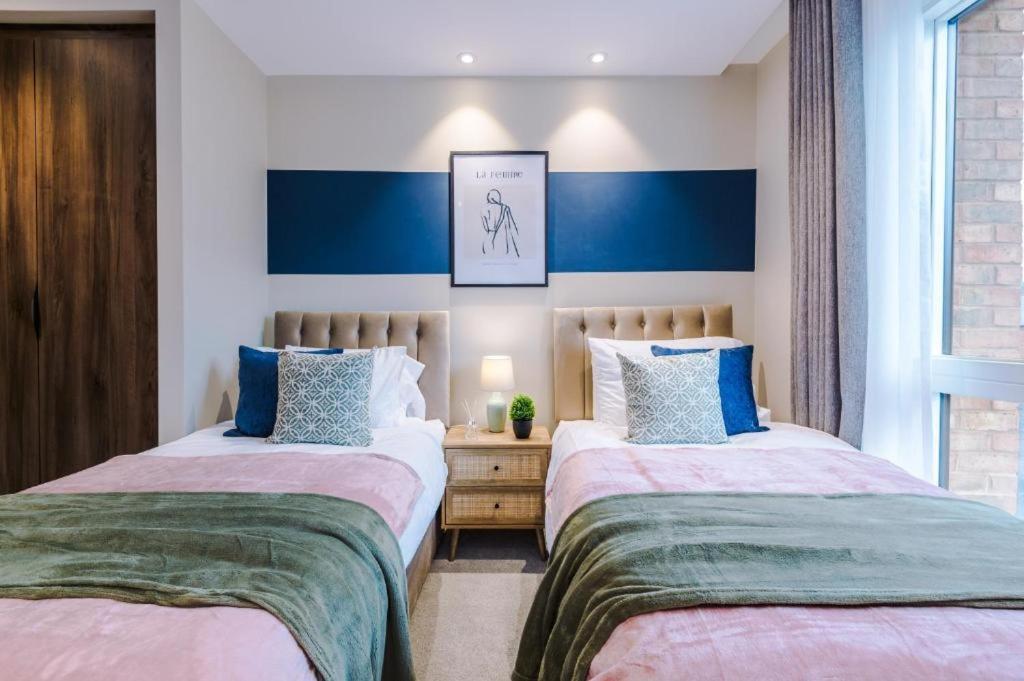 Exquisite Central York Abode Sleeps 6! Bagian luar foto