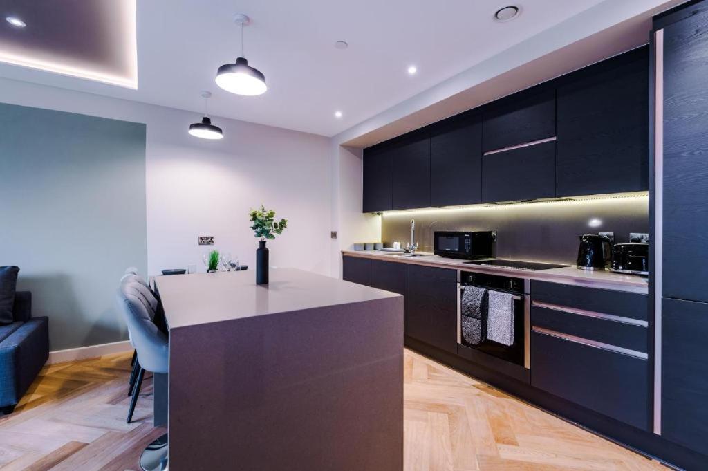 Exquisite Central York Abode Sleeps 6! Bagian luar foto
